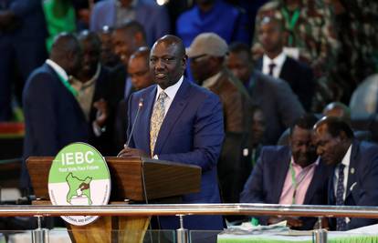 Kenija: Nakon tijesnih izbora Ruto proglašen predsjednikom