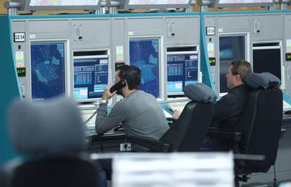 Štrajk kontrolora u Francusku, otkazano 1500 letova...