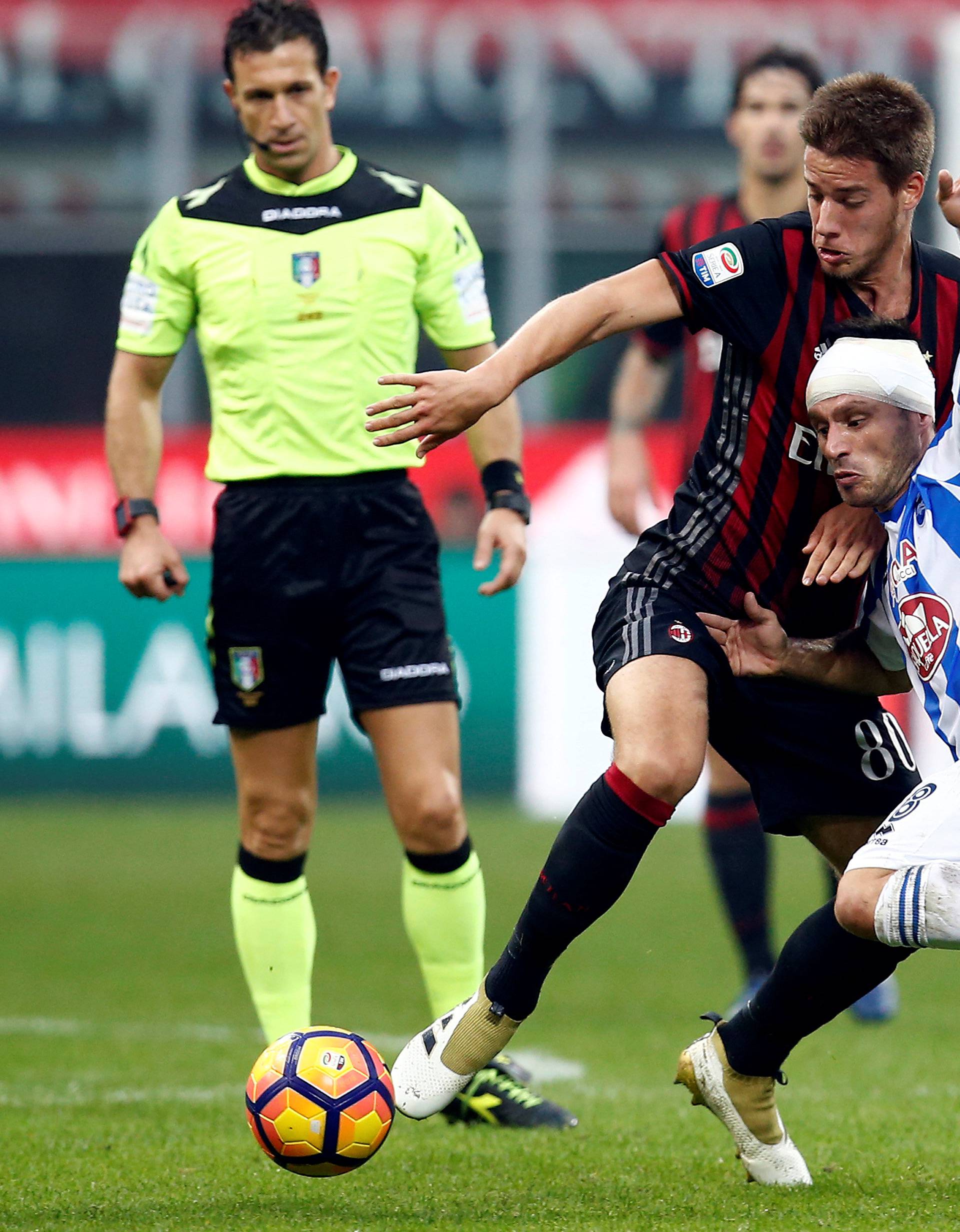 AC Milan v Pescara Italian Serie A