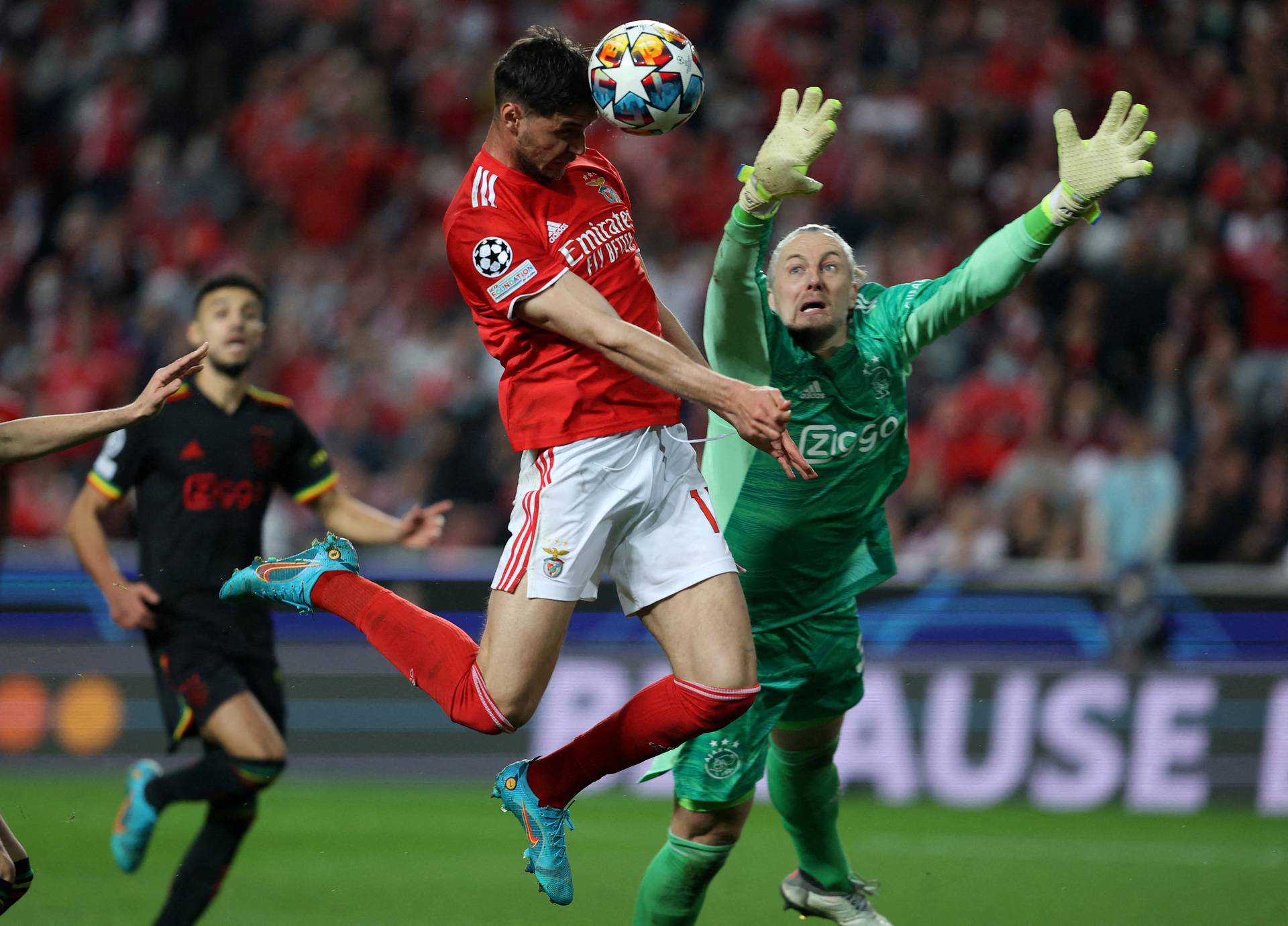 Champions League - Round of 16 First Leg - Benfica v Ajax Amsterdam