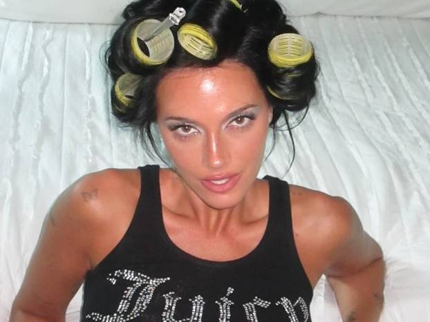 FOTO Argentinski as dobio prvo dijete! Prekrasna Oriana 'cvate' od sreće, uskoro sele iz Rima?