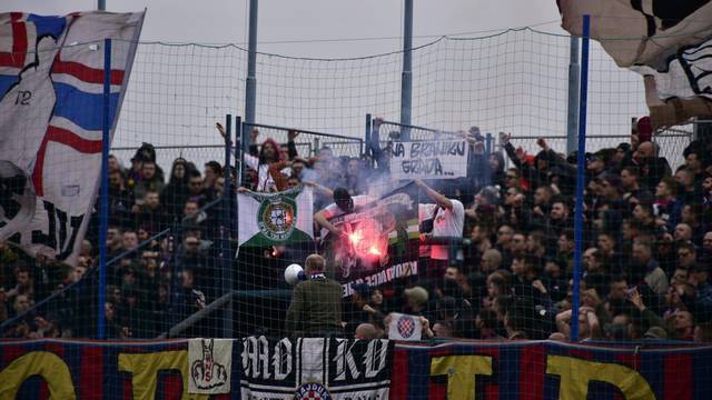 Torcida u Varaždinu izvjesila zastave s Betisovim obilježjima