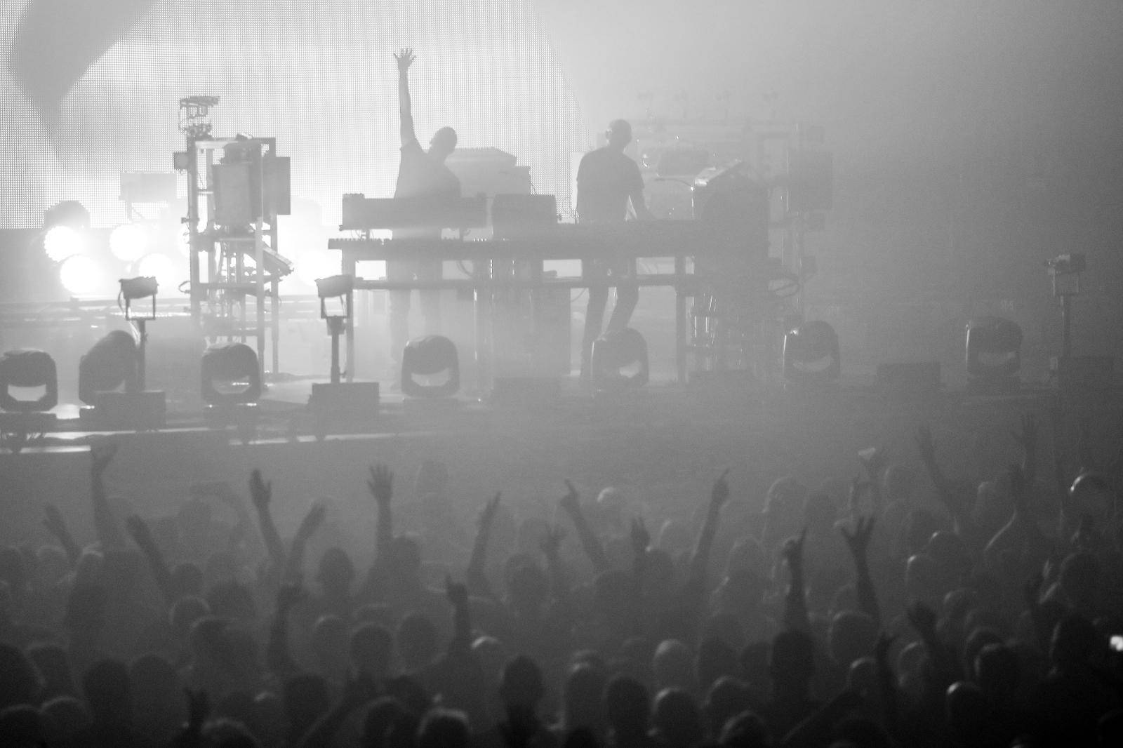 Zagreb: Manchesterski DJ duo The Chemical Brothers odrÅ¾ao koncert u Domu sportova