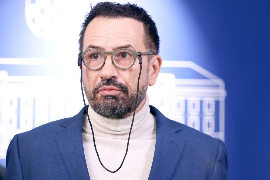 Zagreb: Kordić, Peternel i Čabaj o zaštiti hrvatskih potrošača od uvoza hrane iz zemalja Južne Amerike