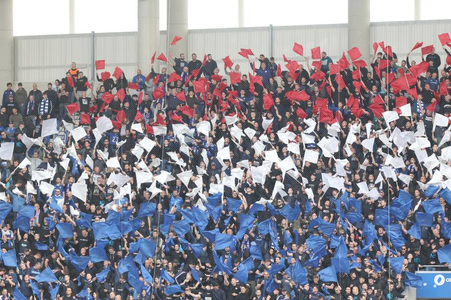 Osijek: Navijači na utakmici finala SuperSport Hrvatskog nogometnog kupa između Dinama i Rijeke