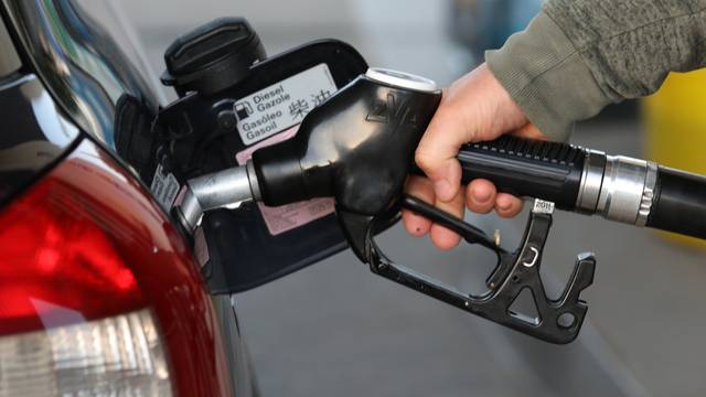 Nove cijene goriva na benzinskim crpkama