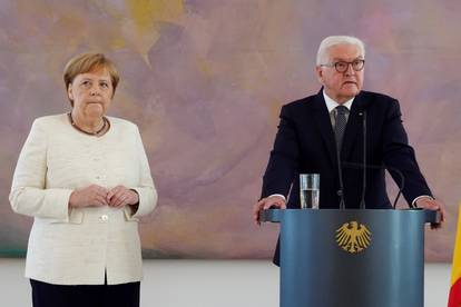 Merkel nakon što se dva puta tresla: 'Ja se osjećam dobro...'