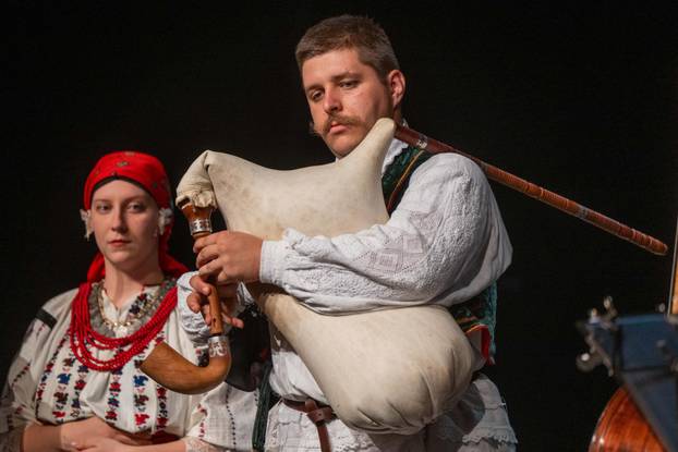 Zagreb: Nastup folklornih skupina u sklopu Međunarodne smotre folklora 