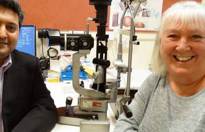 Nakon liječenja glaukoma, ženi su tetovirali oči i poboljšali vid