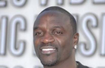 Pjesma Michaela Jacksona i Akona uskoro izlazi u javnost