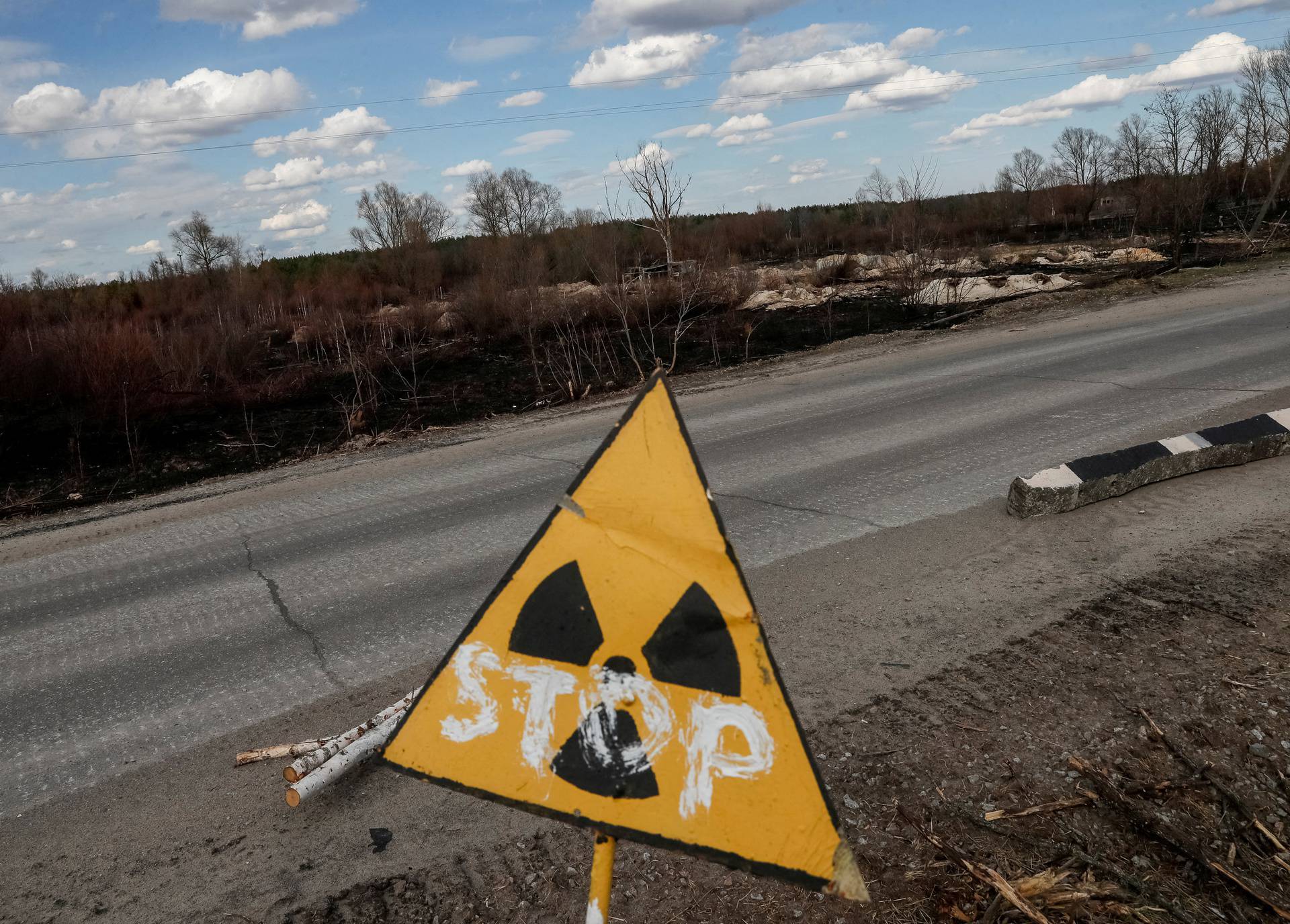 Ukrajina: Rusi su iz Černobila odveli 169 vojnika. Povećali su radijaciju i opljačkali elektranu