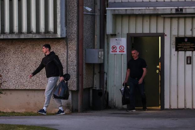 Zagreb: Slavko i Domagoj Galić izlaze iz zatvora Remetinec