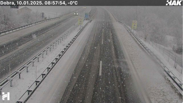 FOTO Snijeg pada diljem zemlje, evo kakvo je stanje na cestama