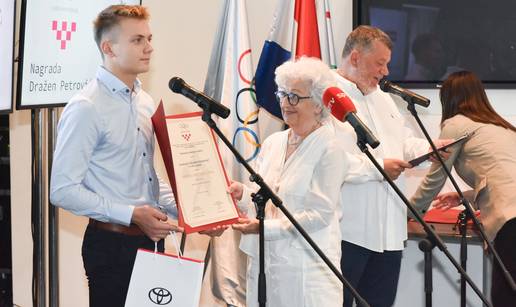 Mladi Hrvat ostvario povijesni uspjeh u skokovima u vodu...