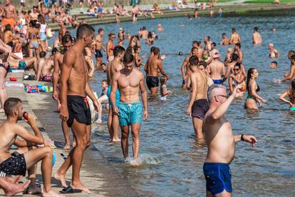 Ljeto u Slavoniji: U Osijeku kao na moru, svi uživaju na plaži