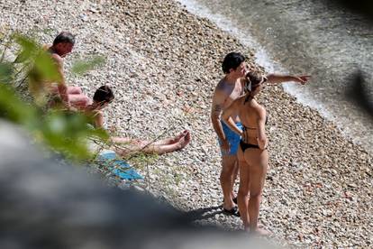 FOTO Boris im ne može ništa: Kupači popunili plažu u Zadru