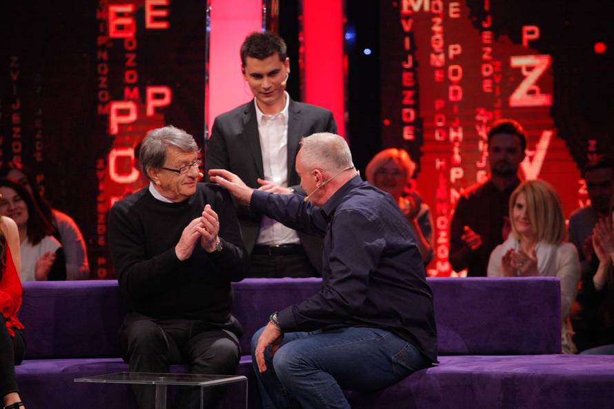 Hipnotizirani Mate Bulić tražio je od Ćire transfer u Kinu...