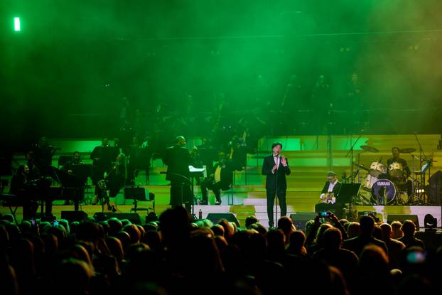 Zdravko Čolić održao je koncert u Areni Zagreb