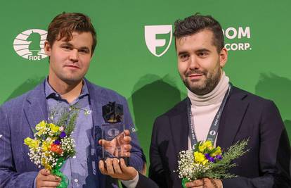 Presedan u šahu! Nepomnjašči i Carlsen dogovorili podjelu zlata