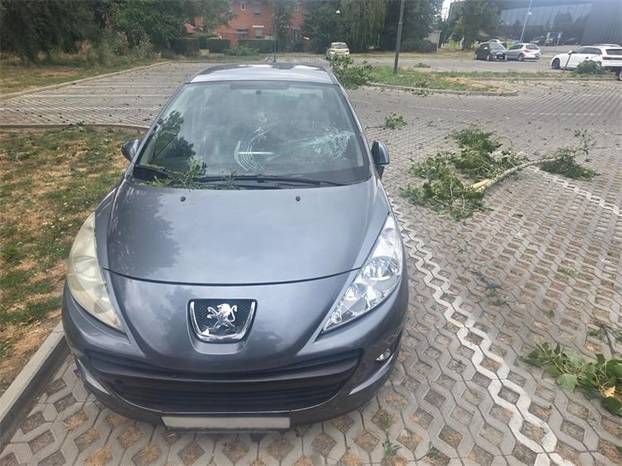 Jučer oluja, pijavice, uništeni auti: Ide nova ciklona iz Italije! Upalili žuti alarm za nevrijeme