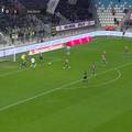 VIDEO Livaja zabio gol pa proma&scaron;io zicer, a gol Puk&scaron;tasa je sjajan. Evo sa&zcaron;etka iz Osijeka