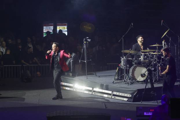 Zagreb: Peđa Jovanović održao koncert u Areni