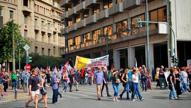 VIDEO Štrajk u Ateni: Blokiran centar, tisuće na ulicama...