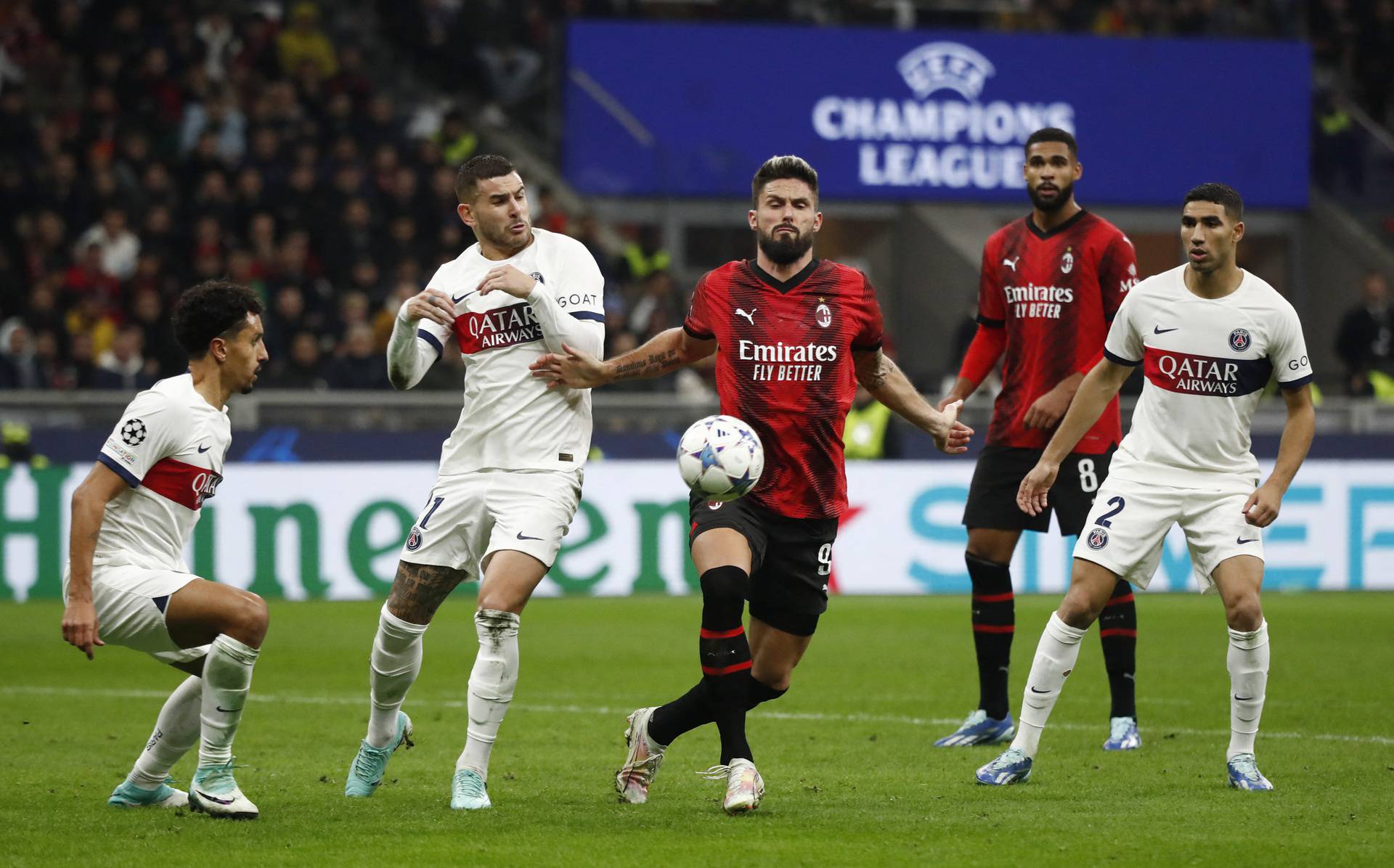 Champions League - Group F - AC Milan v Paris St Germain