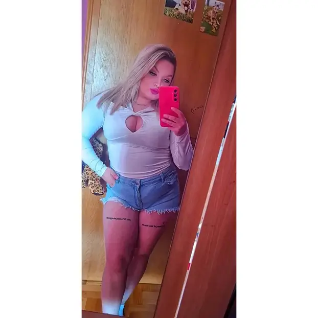 FOTO Martina iz 'Ljubav je na selu' izgleda potpuno drugačije sad! Objavila i fotke u bikiniju