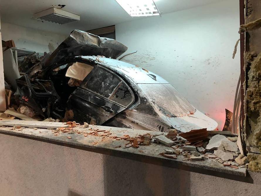 Pijan u očevom BMW-u zabio se u naplatnu kućicu i ubio radnika HAC-a: 'Što sam pio? Ne znam...'