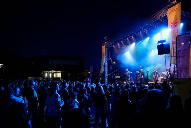 Zagreb: Elemental održao besplatan koncert na Vrbanima