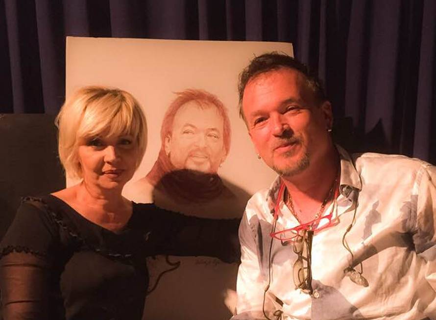 I Gibonni poželio da ga Marina Tomašević naslika s vinom...