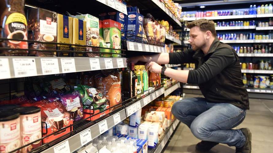 Blagdansko radno vrijeme: Evo gdje ćete moći kupiti namirnice