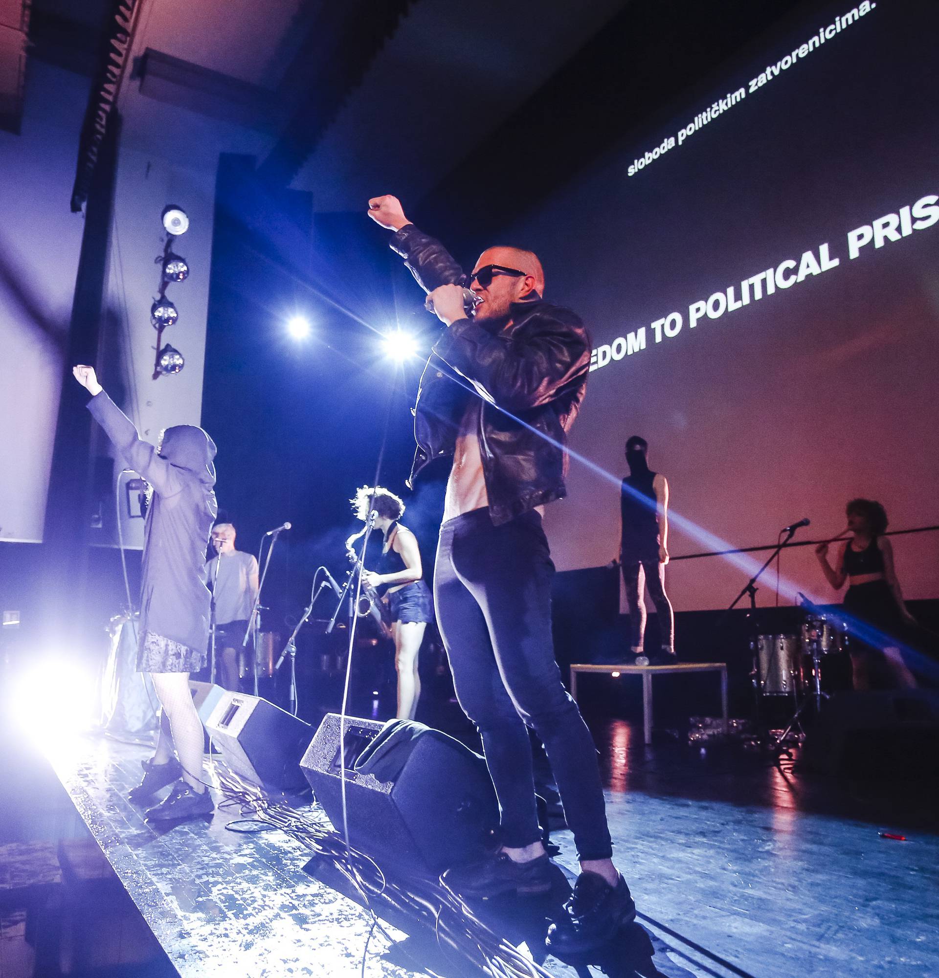 Pussy Riot prvi put u Zagrebu: 'Djevice Marijo, svrgni Putina'