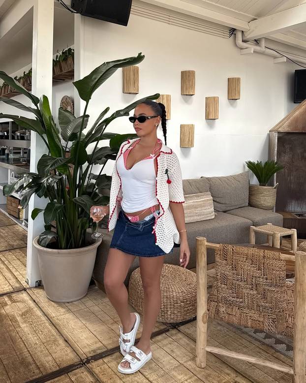 FOTO Ljepotica koja ljubi irskog junaka kvalifikacija za SP: 'Osjećam se kao u oblacima...'