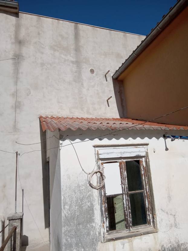 FOTO Ova kuća na Rabu ima 40 m2. Za nju traže 250.000 eura!