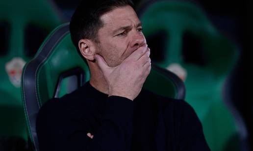 Xabi Alonso gubi svlačionicu? Dio igrača želi da ode, ostali ga brane. Vinicius i dalje problem