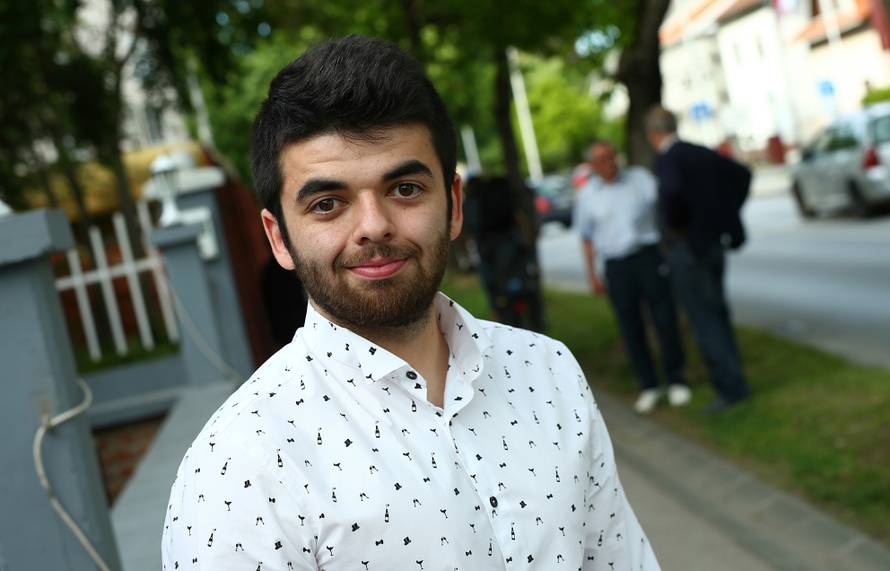 "Mama se nije pomirila s tim da sam kandidat na izborima"