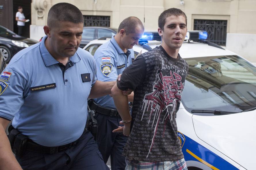 'Žao mi je što sam ga ubio, ali i nije jer sam se riješio patnje'