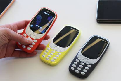 Puca nas nostalgija... Sjećate li se ovih mobitela? Koji ste imali?