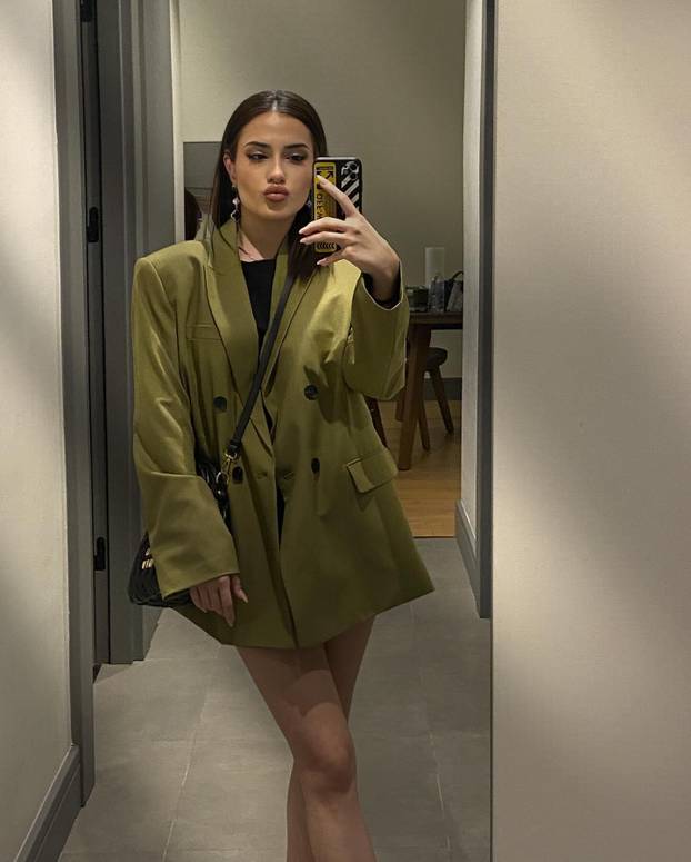 FOTO Bivši dinamovac rastao se s Hrvaticom, sad ljubi 12 godina mlađu Turkinju: 'Moja ljubav'