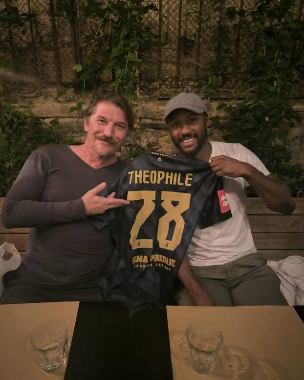 FOTO Kramarić skače s jahte, Lovren u Hrvatskoj, dinamovac 'potegnuo'  čak do Kolumbije...