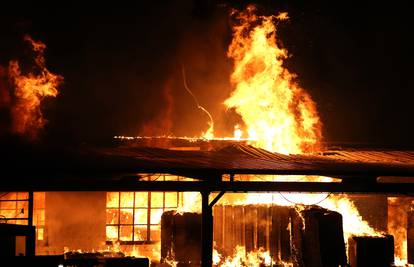 Ove godine čak 46 posto više požara nego lani, raste broj stradalih i ozlijeđenih u požaru