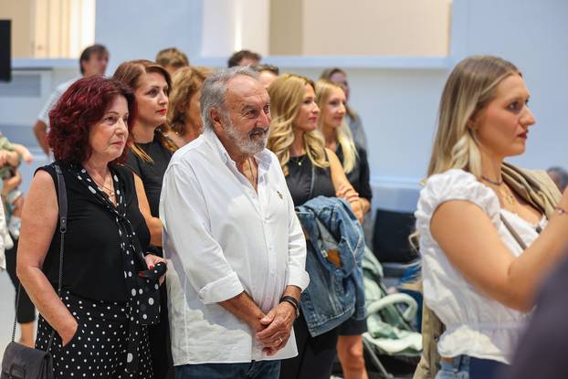 Zagreb: Otvorena izložba "Patide II" Silvestra Dragoja Šomija