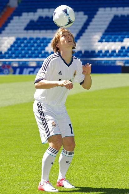 FOTO Modrić je prije 12 godina stigao u Madrid. Od 'najgoreg' pojačanja postao je legenda...