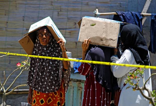 Rescue continues on collapsed Islamic school building in Sidoarjo, East Java province