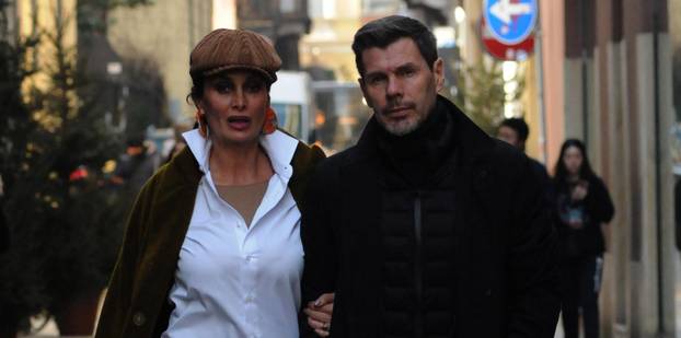 Milano: Zvonimir Boban i supruga Leonarda u šetnji centrom