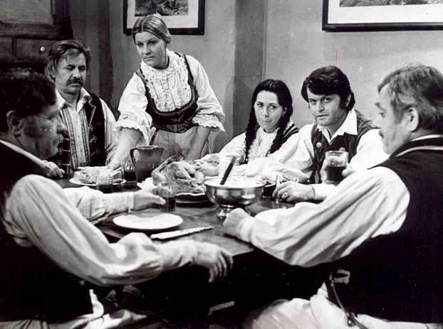 Evo kako su se zvijezde filma Svadba mijenjale kroz godine