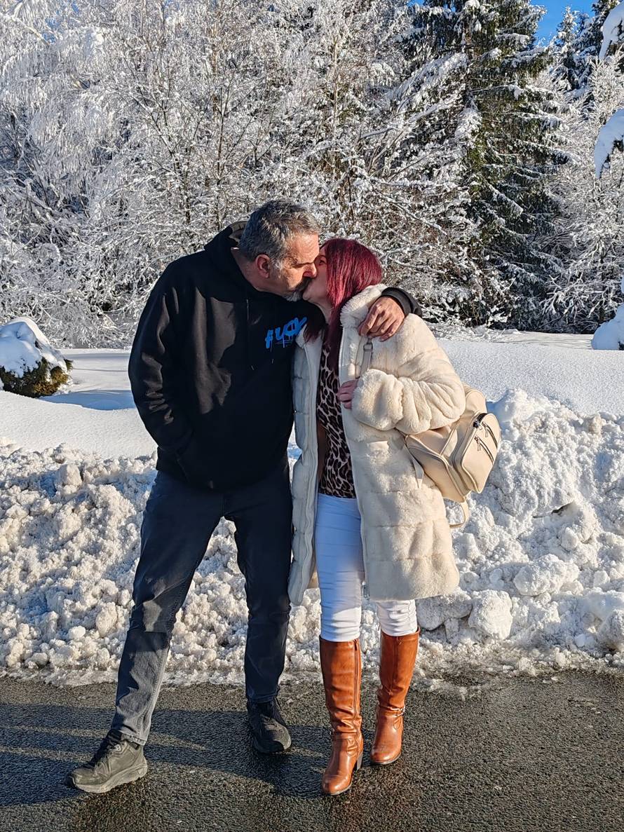 Vesna i Ivo iz 'Ljubav je na selu' zaljubljeni do ušiju! Pokazali što rade u slobodnim trenucima...