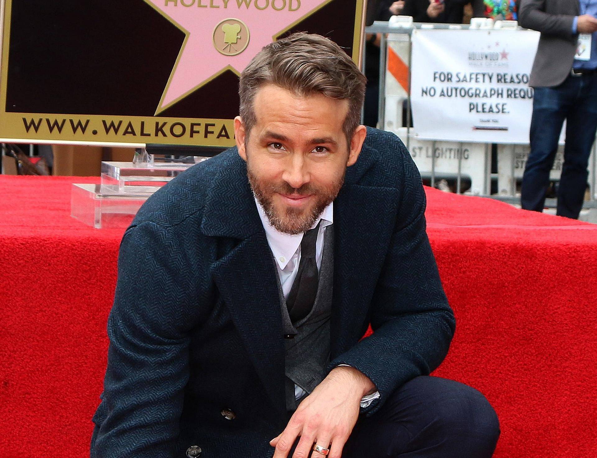 USA - Ryan Reynolds Hollywood Walk of Fame Star Ceremony - Los Angeles